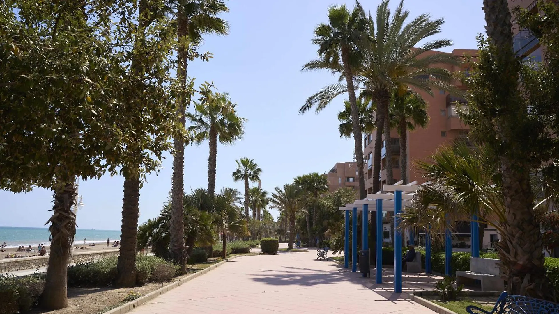 Chicflat Heroe De Sostoa Malaga Spain